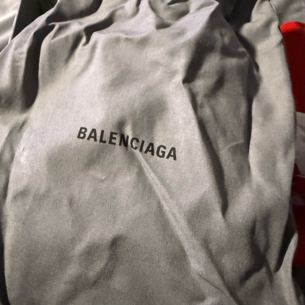 Balenciaga Red Women's Slide Sandals - Picture 4 of 4